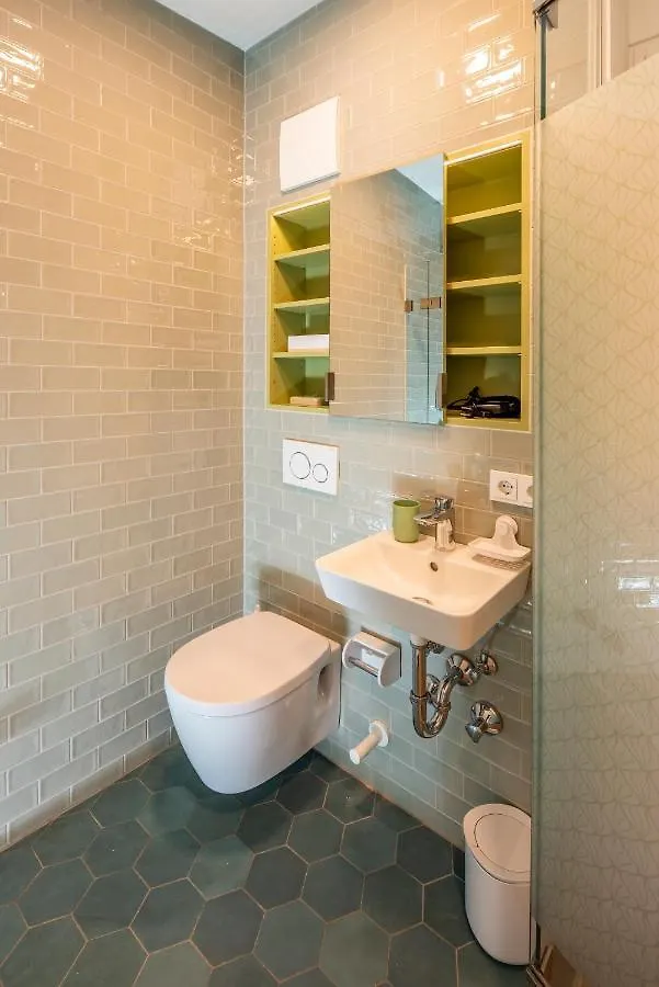 Pradl Elf My- Apartment Innsbruck Hotel