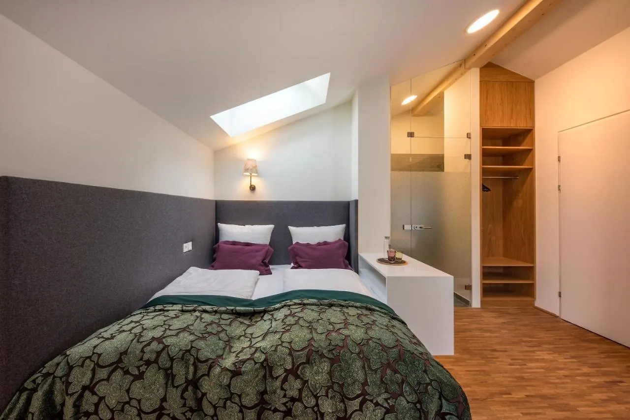 Pradl Elf My- Apartment Innsbruck 3*,